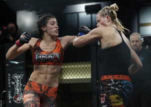 McGill (L) (Invicta FC)