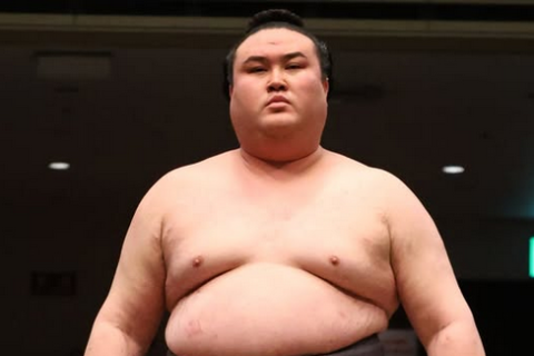 Sumo wrestler Kinbozan.