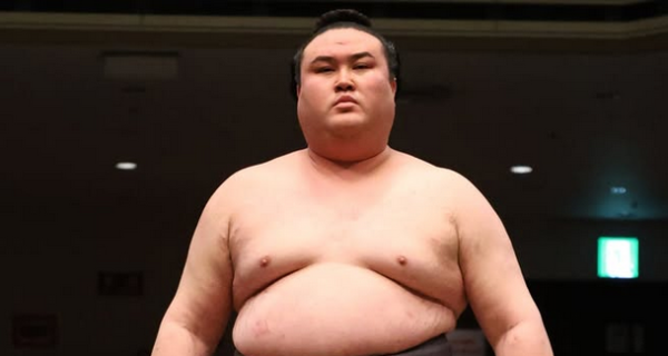 Sumo wrestler Kinbozan.