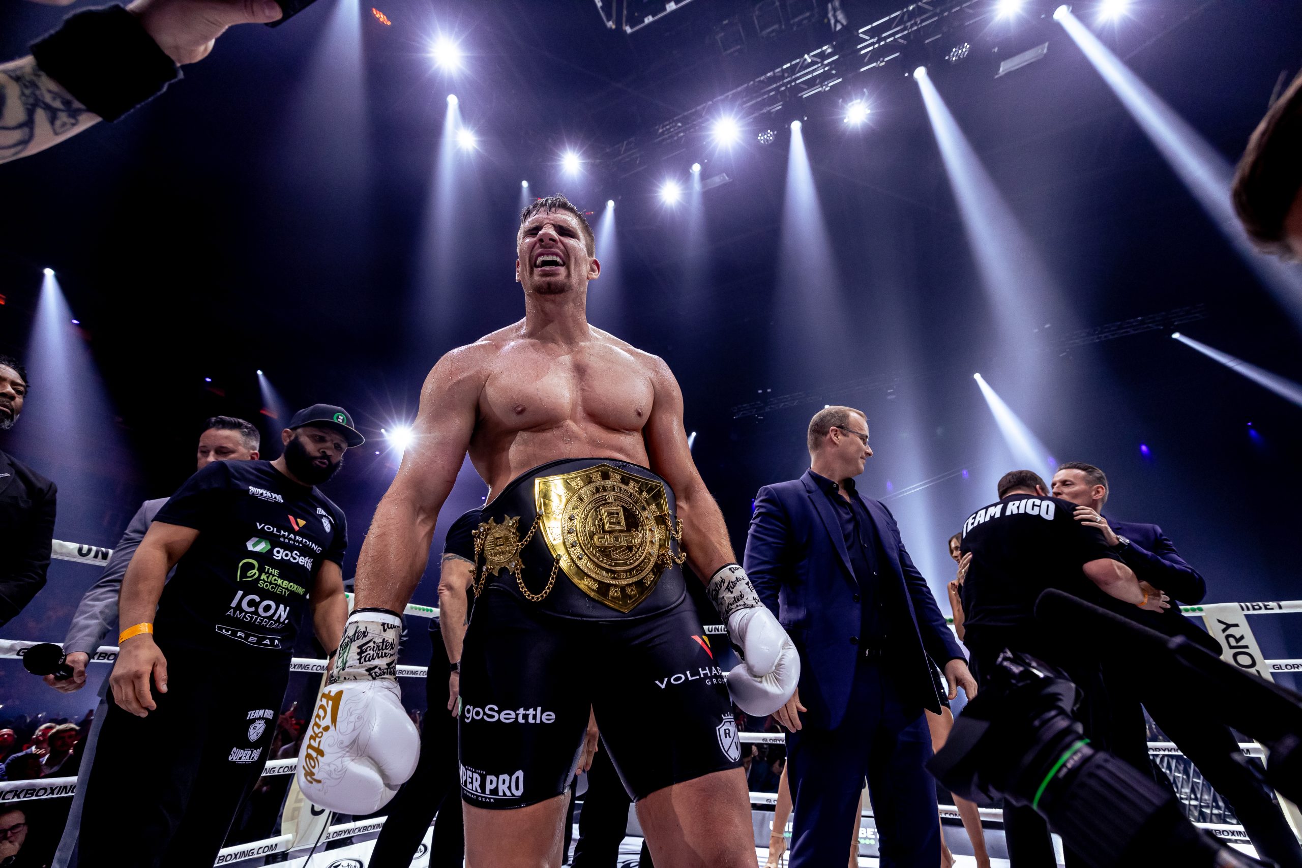 Rico Verhoeven vs. Levi Rigters